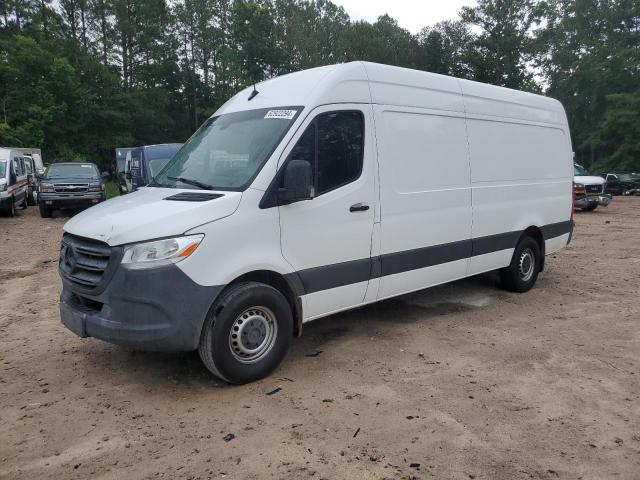  Salvage Mercedes-Benz Sprinter