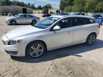  Salvage Volvo V60