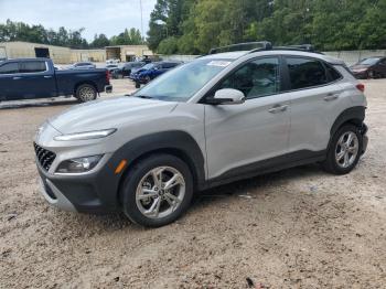  Salvage Hyundai KONA