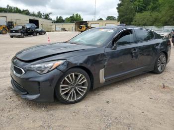  Salvage Kia Stinger