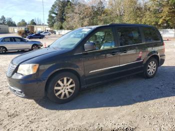  Salvage Chrysler Minivan