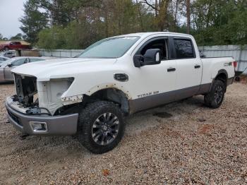  Salvage Nissan Titan