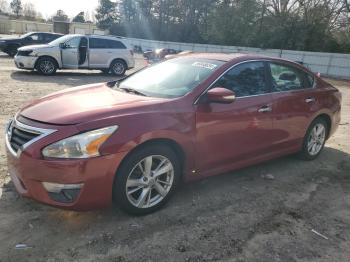  Salvage Nissan Altima