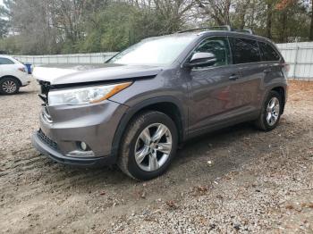  Salvage Toyota Highlander