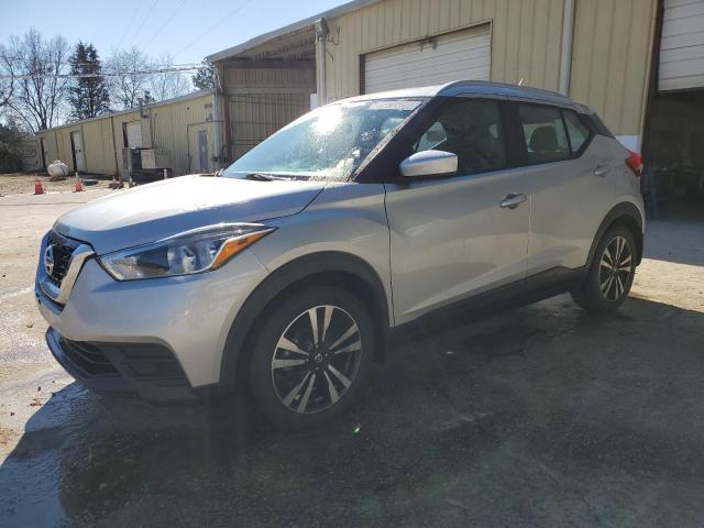  Salvage Nissan Kicks