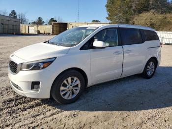  Salvage Kia Sedona