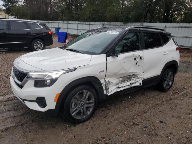  Salvage Kia Seltos