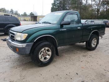  Salvage Toyota Tacoma