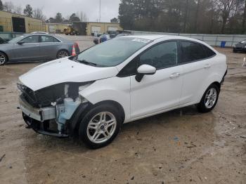  Salvage Ford Fiesta