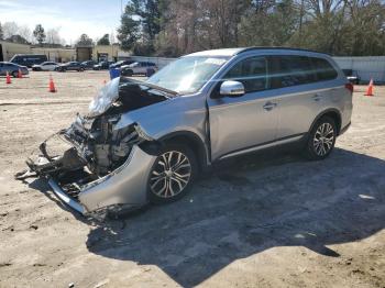  Salvage Mitsubishi Outlander