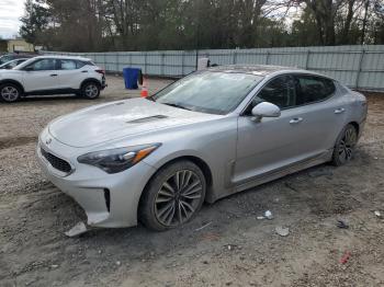  Salvage Kia Stinger