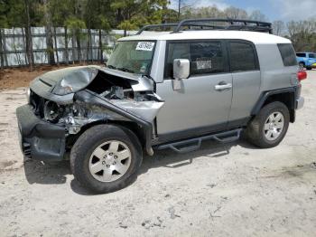  Salvage Toyota FJ Cruiser