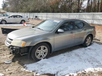  Salvage Dodge Avenger