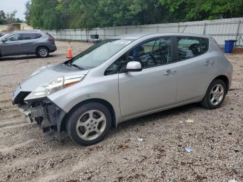  Salvage Nissan LEAF