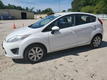  Salvage Ford Fiesta
