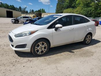  Salvage Ford Fiesta