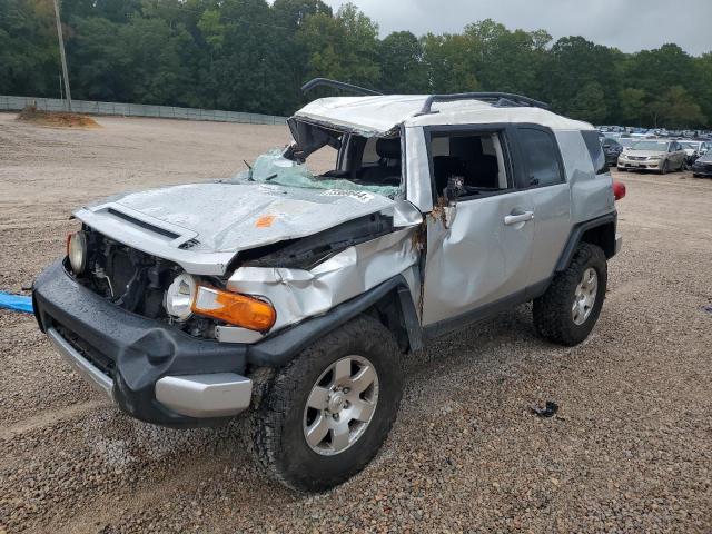  Salvage Toyota FJ Cruiser
