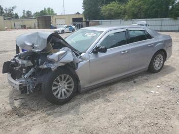  Salvage Chrysler 300