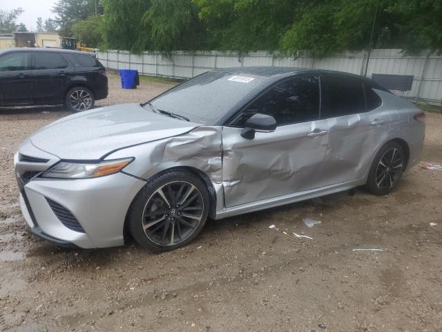  Salvage Toyota 1 Ton