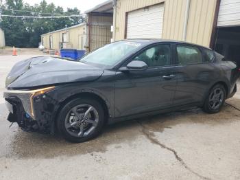  Salvage Kia K4 Lx