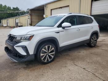  Salvage Volkswagen Taos