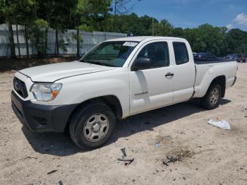  Salvage Toyota Tacoma