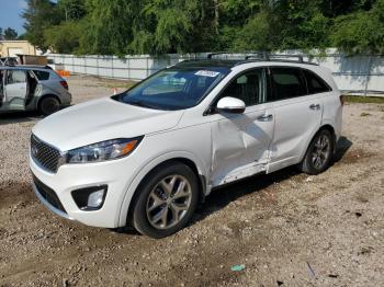  Salvage Kia Sorento