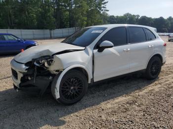  Salvage Porsche Cayenne
