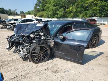  Salvage Porsche Panamera