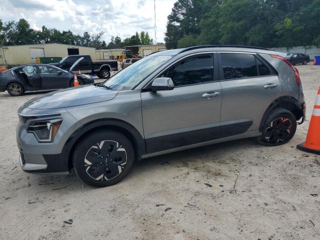  Salvage Kia Niro