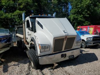  Salvage Kenworth T880