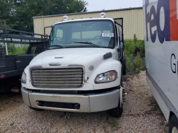  Salvage Freightliner M2 106 Med
