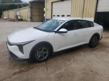  Salvage Kia K4 Lx