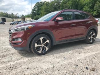  Salvage Hyundai TUCSON