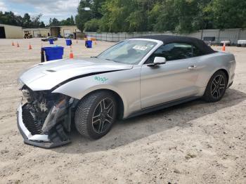  Salvage Ford Mustang