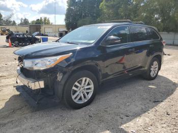  Salvage Toyota Highlander