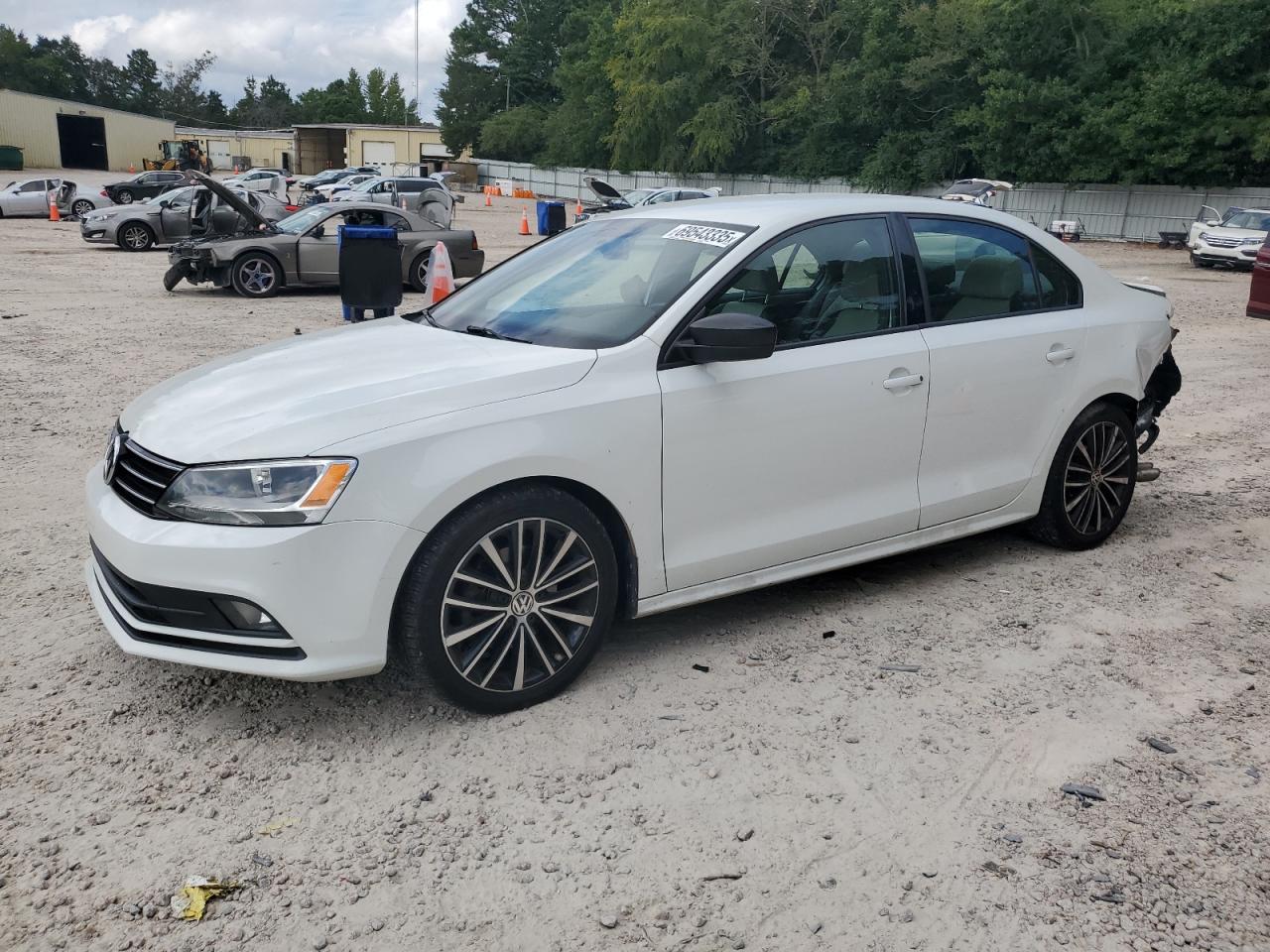Volkswagen Jetta Sport Image 1