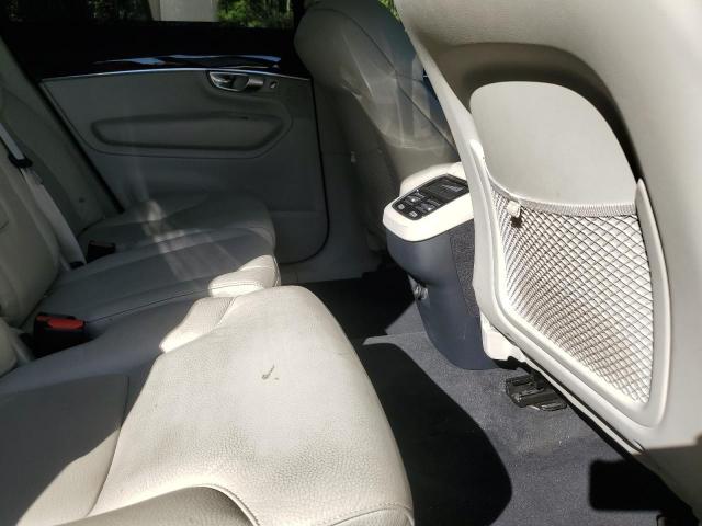 Volvo XC90 T6 Momentum Image 12