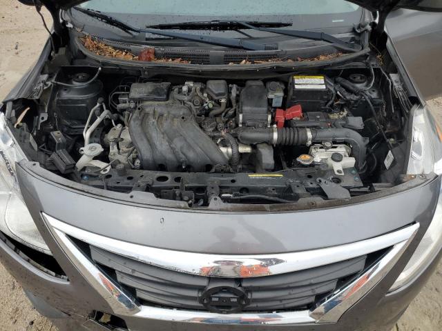 Nissan Versa S Image 10