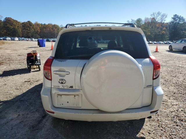 Toyota RAV4 Limited Image 8