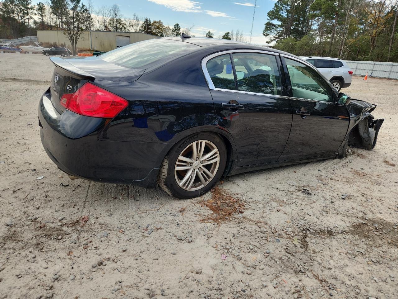 INFINITI G37 Base Image 4