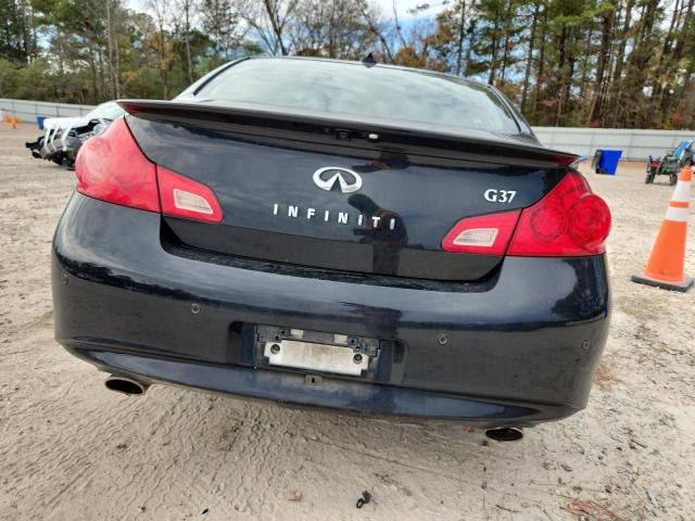 INFINITI G37 Base Image 8
