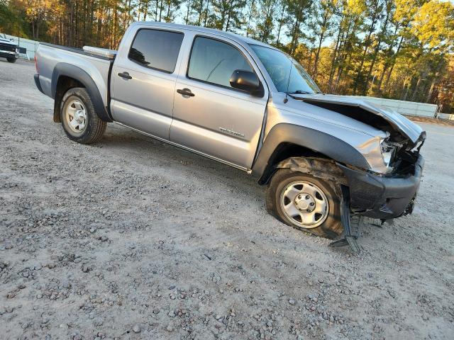 Toyota Tacoma Double Cab Prerunner Image 11
