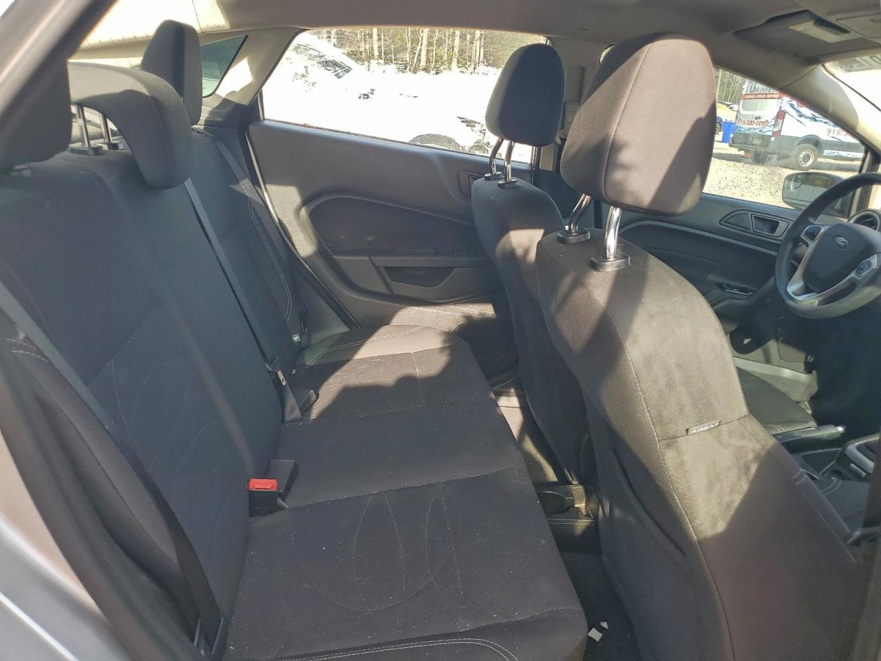 Ford Fiesta Se Image 4