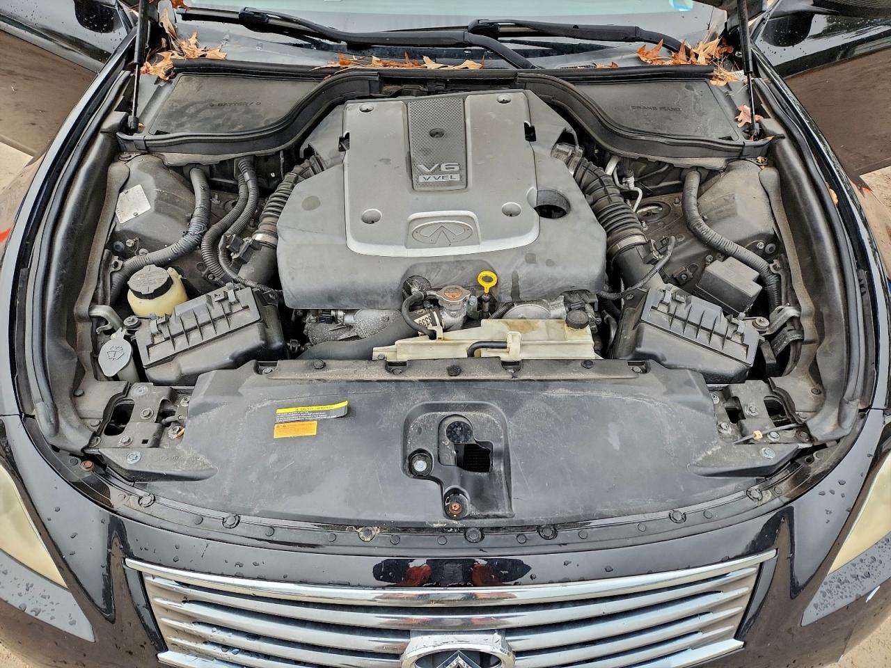 INFINITI G37 Base Image 12