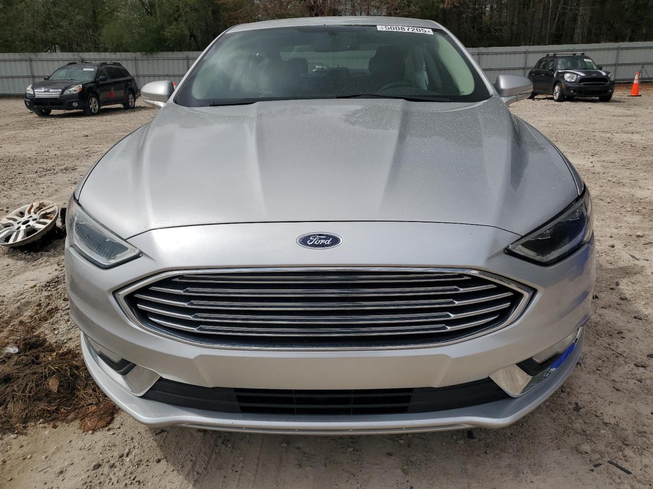 Ford Fusion Se Image 8