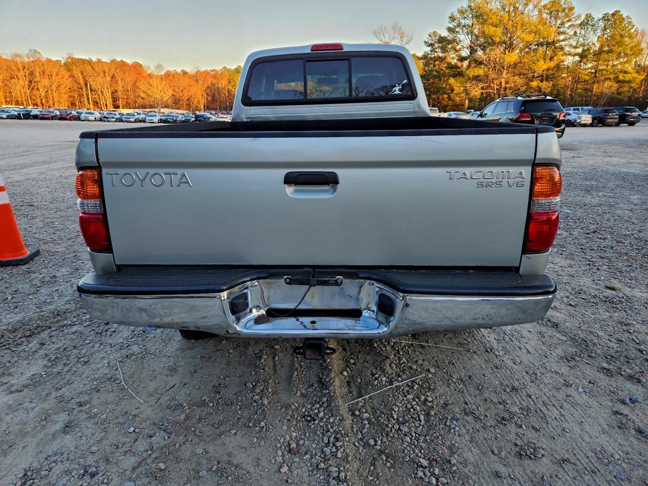 Toyota Tacoma Xtracab Image 11