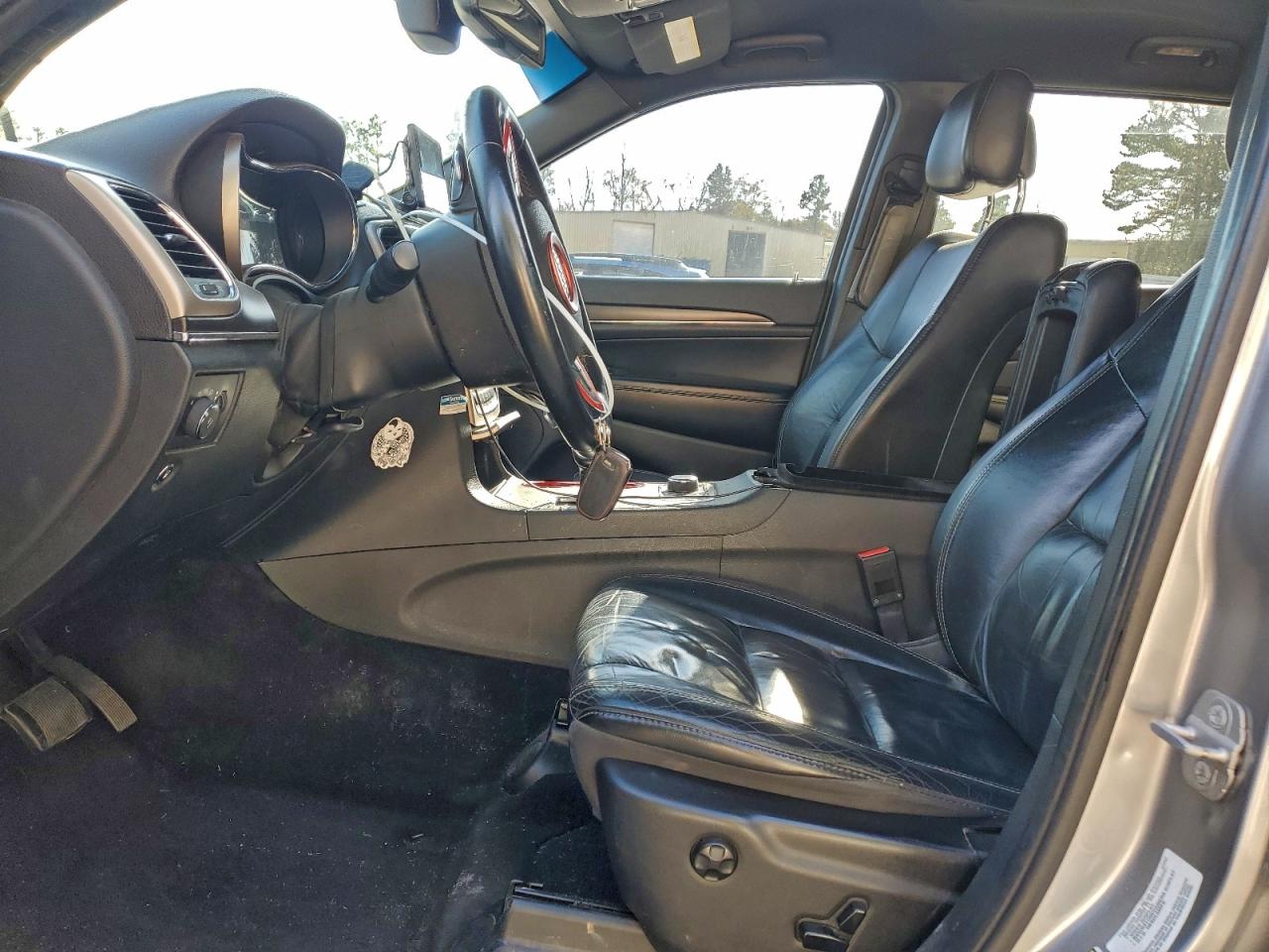 Jeep Grand Cherokee Limited Image 8