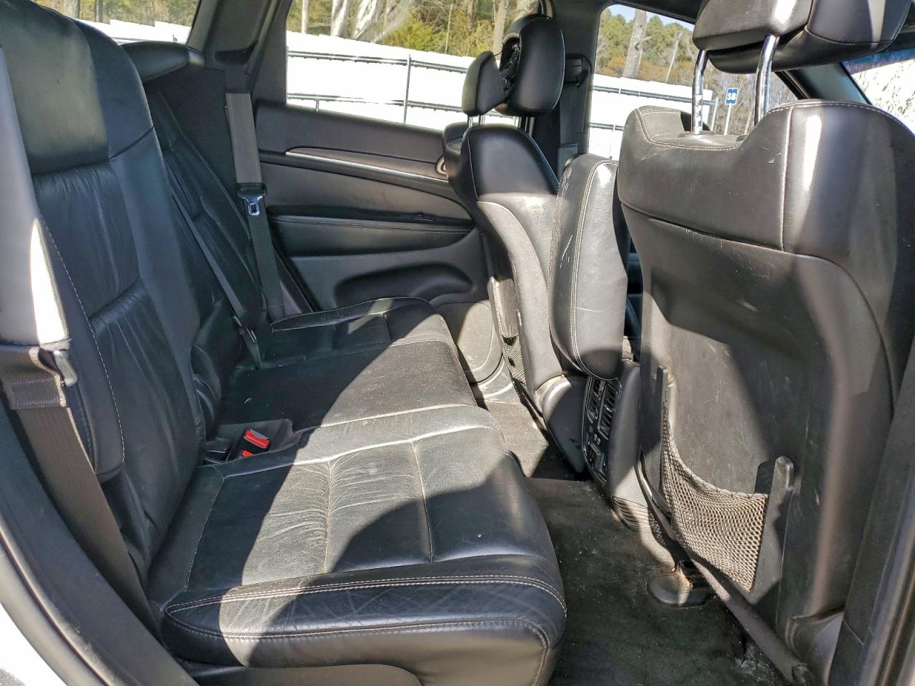 Jeep Grand Cherokee Limited Image 4