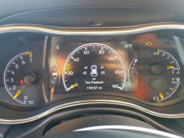 Jeep Grand Cherokee Laredo Image 9